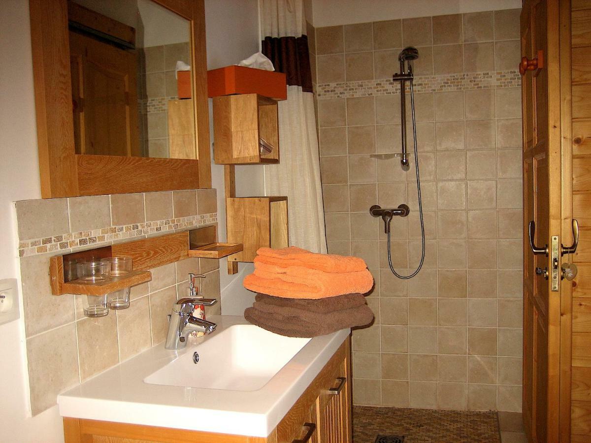 Chambres D'Hotes La Pierre D'Oran LʼArgentière-la-Bessée Екстериор снимка